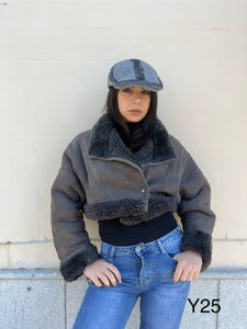 Montone cropped Y25