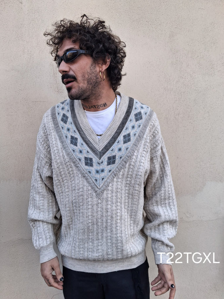 Maglione Vintage T22